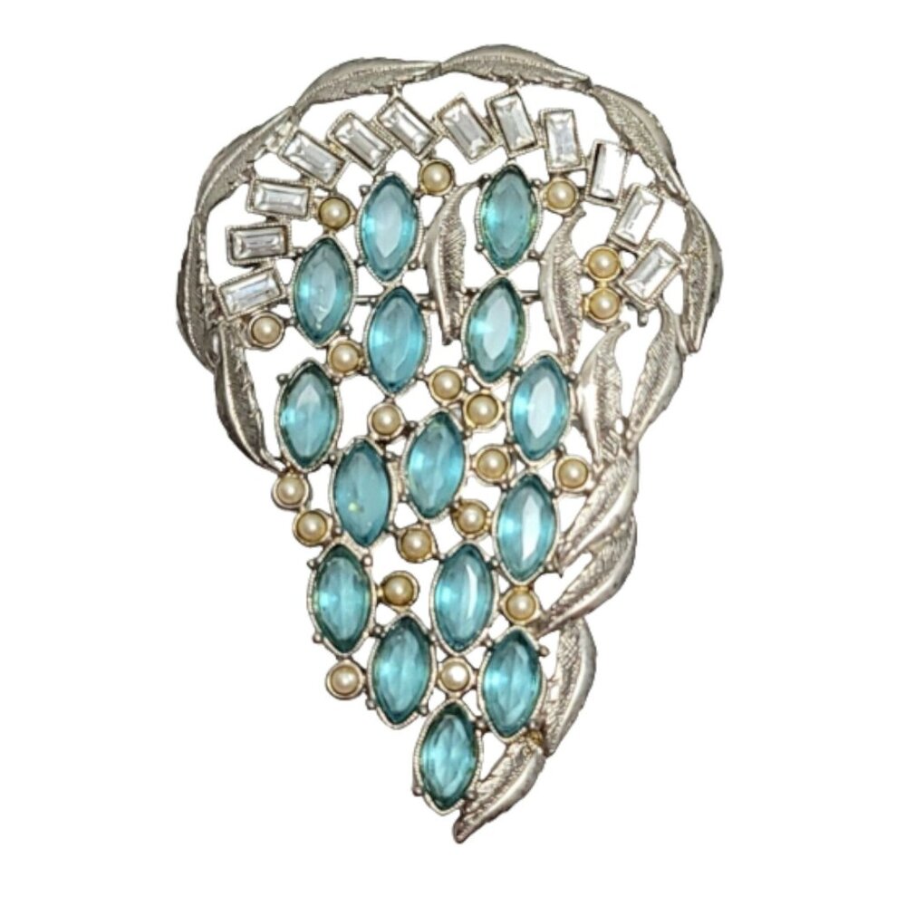 1928 Jewelry Silvertone Aqua Blue Rhinestone Laurel Leaf Cluster Brooch